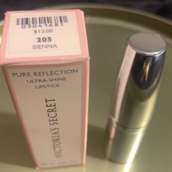 PURE REFLEXION SIENNA LIPSTICK 205 VICTORIA SECRET
